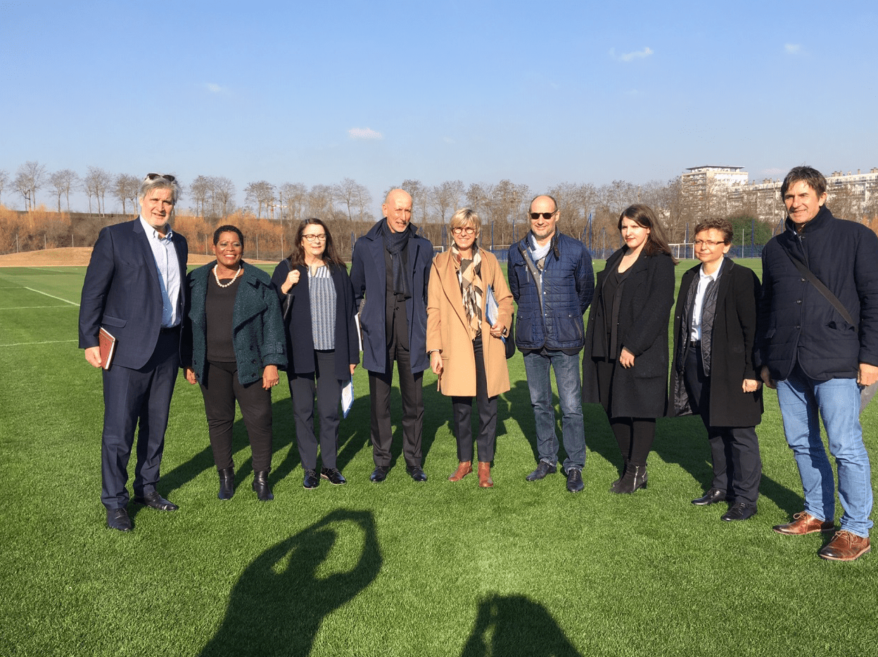 denis-brogniart-et-son-engagement-pour-lecologie-quelle-est-limportance-de-sa-stature-dans-le-monde-de-la-preservation-de-lenvironnement