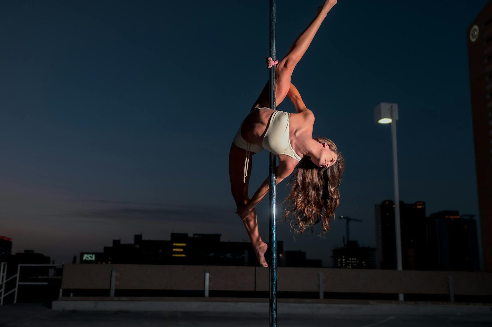 quels-sont-les-bienfaits-de-la-poledance