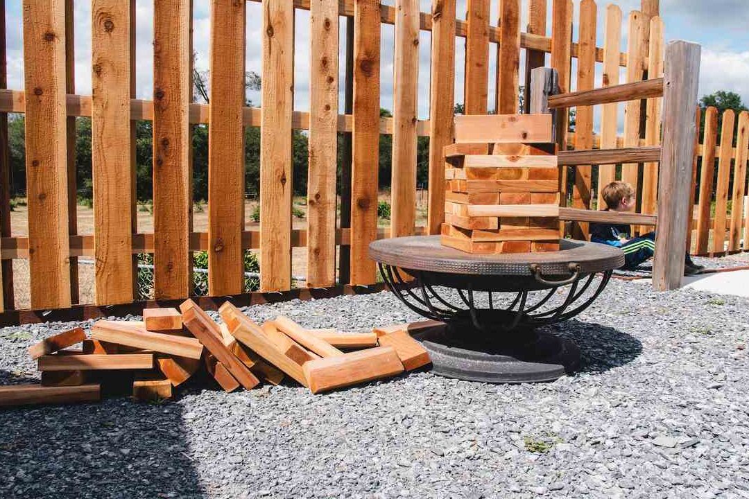comment-creer-une-terrasse-ecologique-avec-des-palettes-recyclees