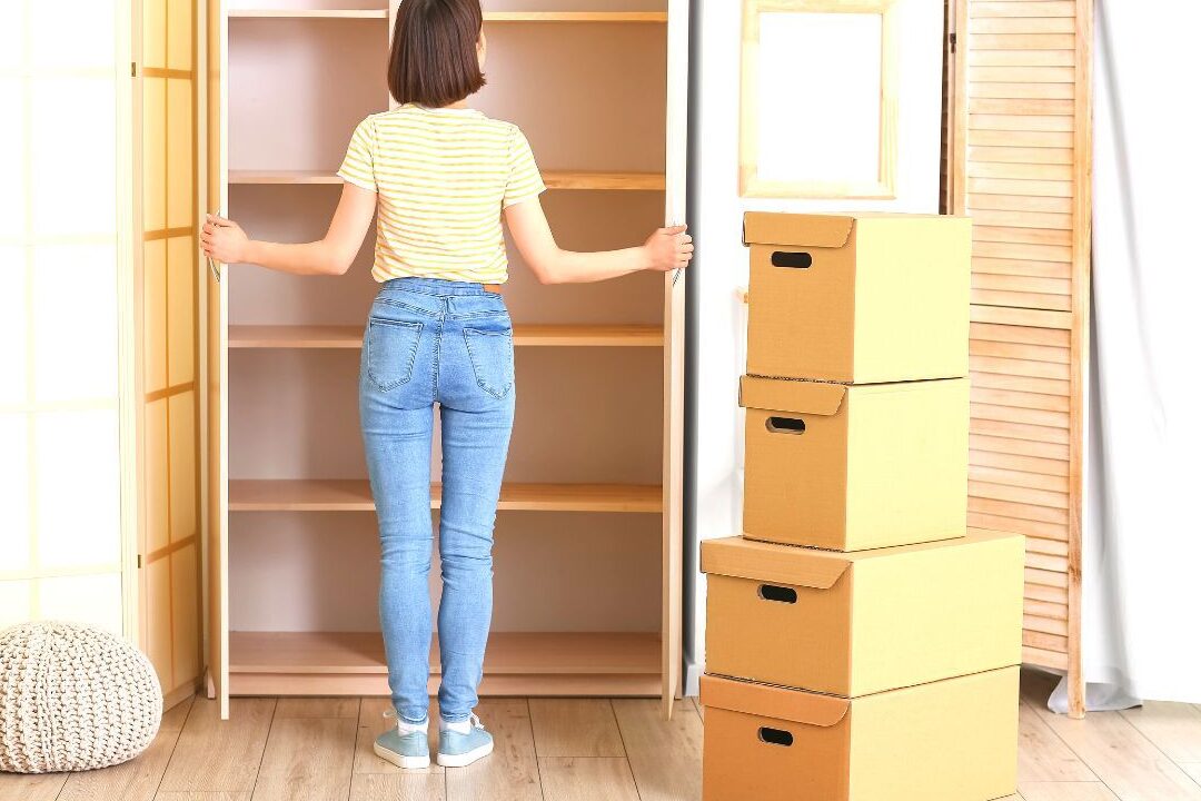 comment-construire-une-penderie-diy-ecologique-et-durable