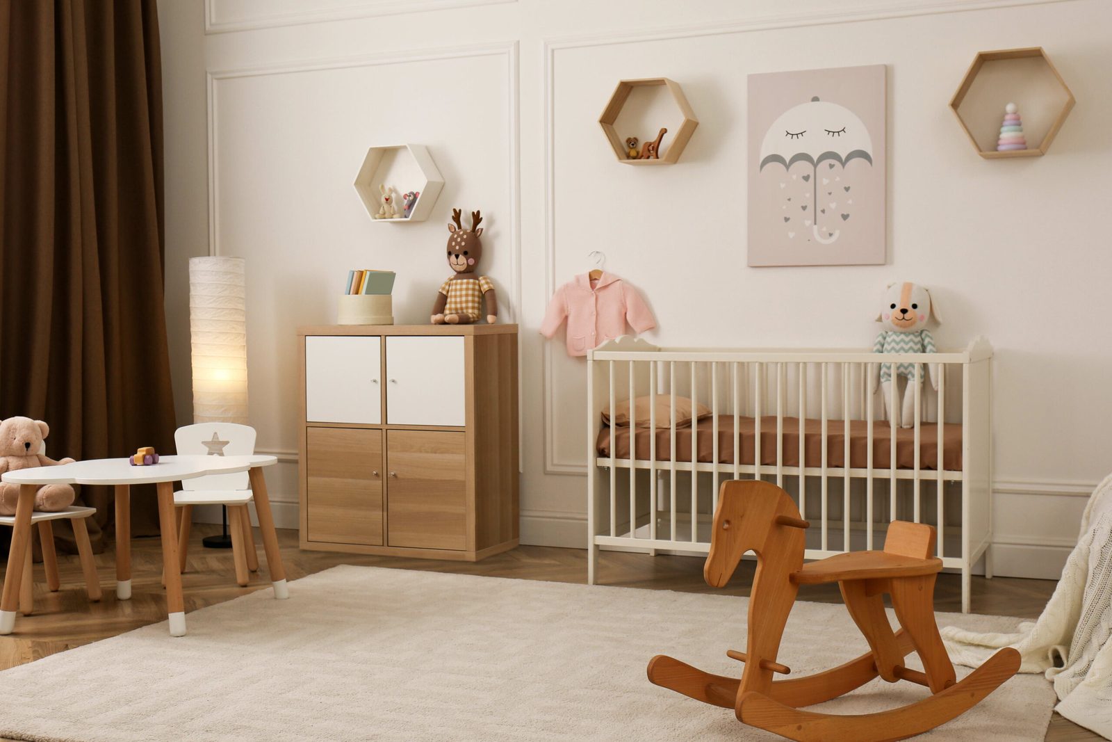 quelle-peinture-choisir-pour-la-chambre-de-bebe-les-criteres-eco-responsables-a-considerer