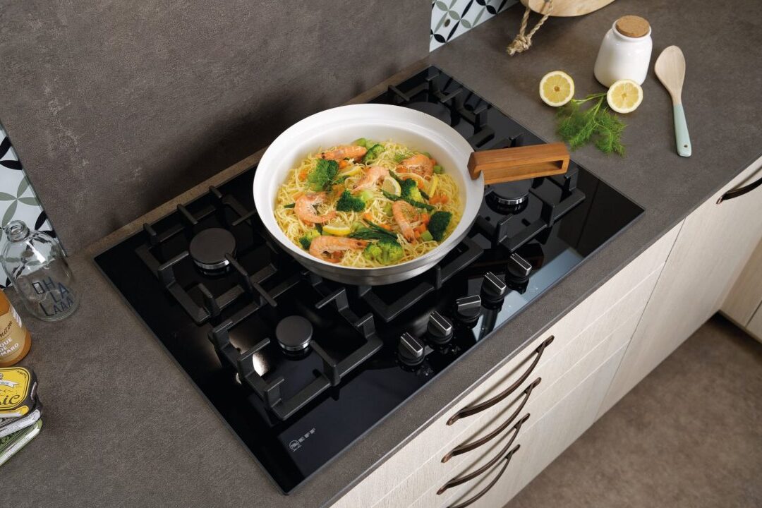 comment-integrer-le-domino-teppan-yaki-dans-une-cuisine-ecologique