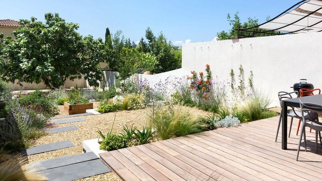 comment-creer-une-terrasse-provencale-ecologique-dans-votre-jardin