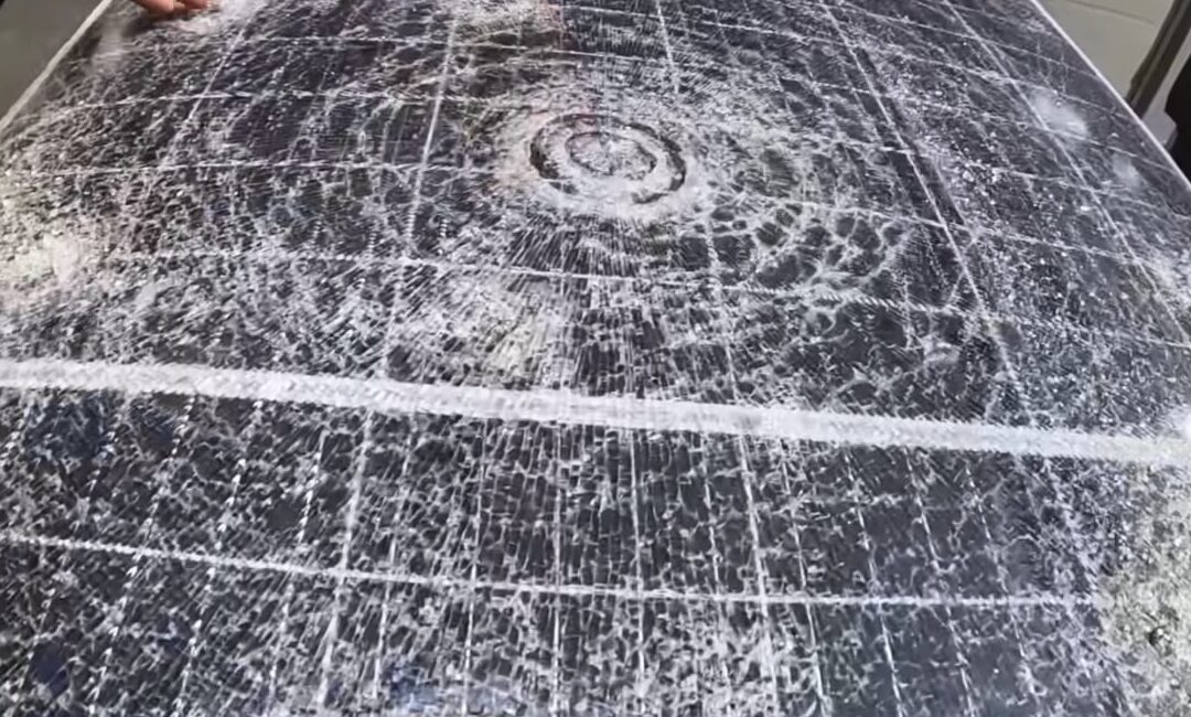 Les panneaux solaires résistent-ils à la grêle ?