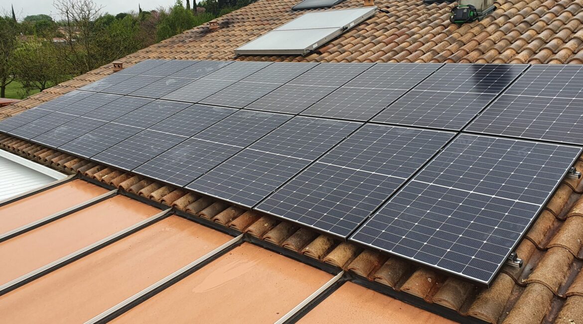 Panneaux solaires : témoignages et avis réels après plusieurs années d’usage